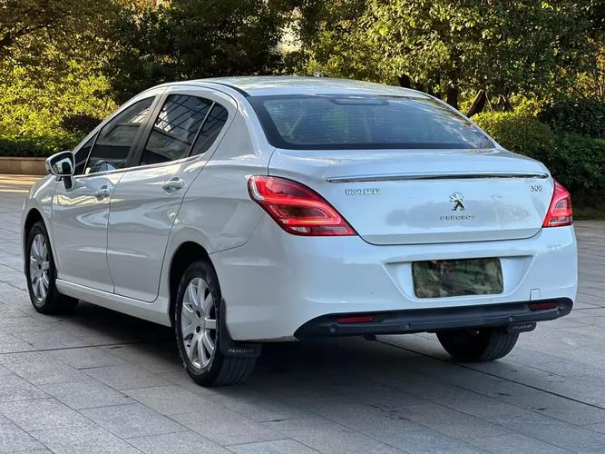 【2015款东风标致308,2015款东风标致308 16油耗】