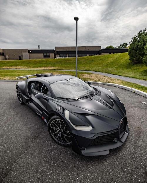 【布加迪最快速度是多少,全球最快跑车第一名】