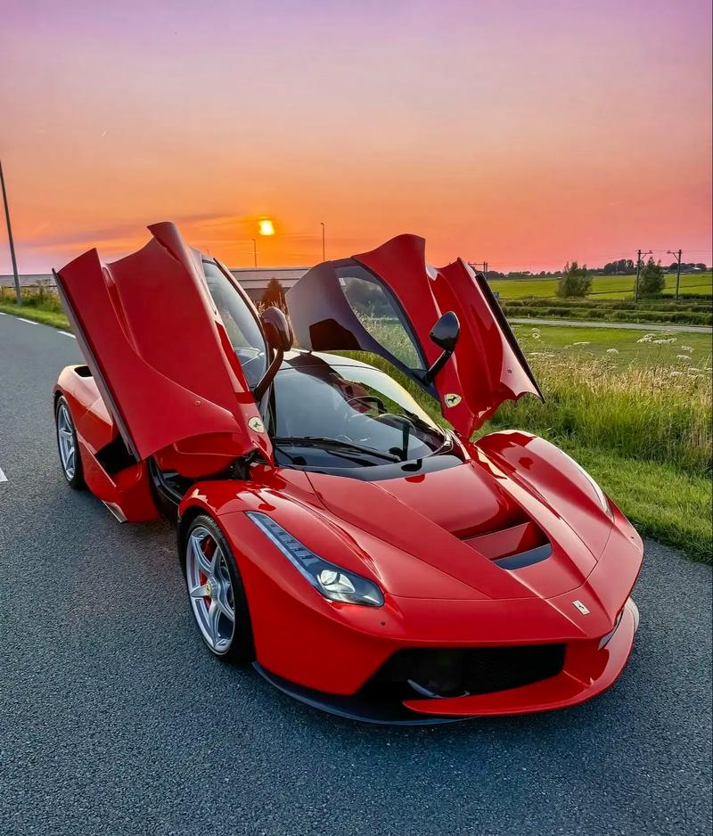 法拉利旗舰超跑 法拉利最新旗舰超跑