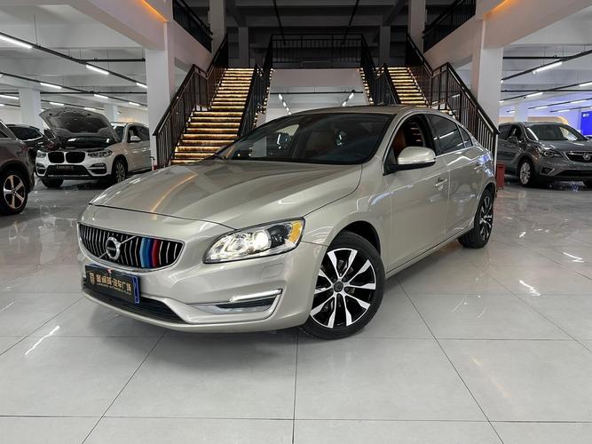 二手沃尔沃汽车报价及图片/二手沃尔沃2018款报价及图片