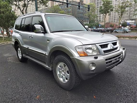 帕杰罗v77和v73动力差很多么,帕杰罗v77和v75哪个好