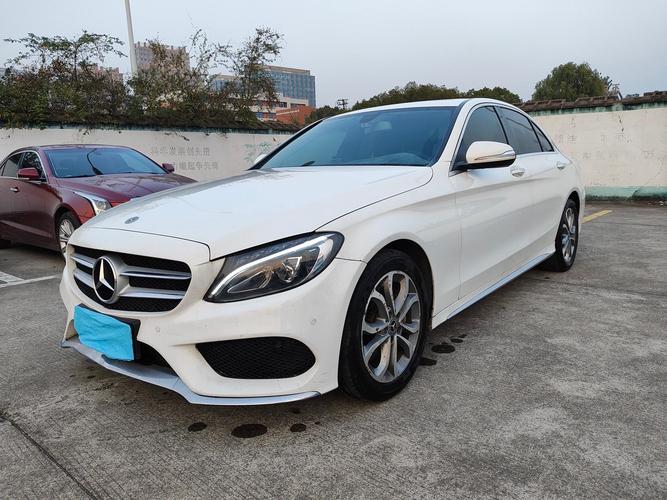 c级奔驰车价格(c级奔驰车价格多少)