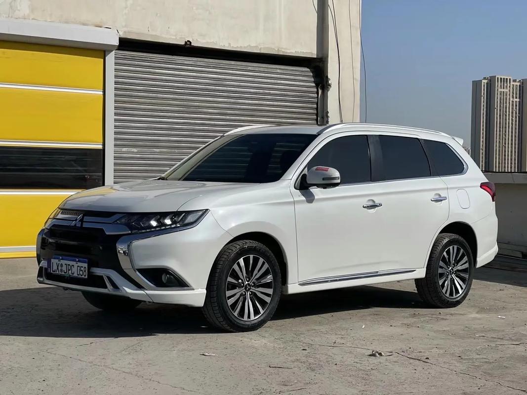 欧蓝德照片(欧蓝德2021款照片)