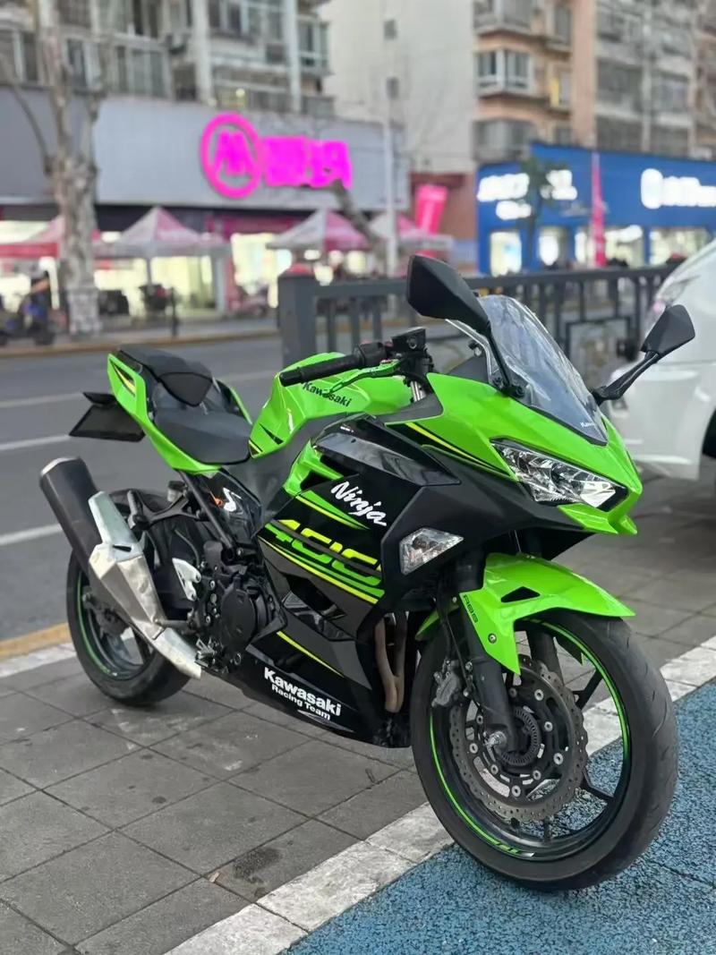 川崎价格多少钱一辆/川崎车多少钱一台