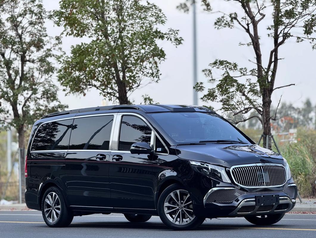 奔驰v280商务车价格多少/奔驰v280商务车价格多少钱