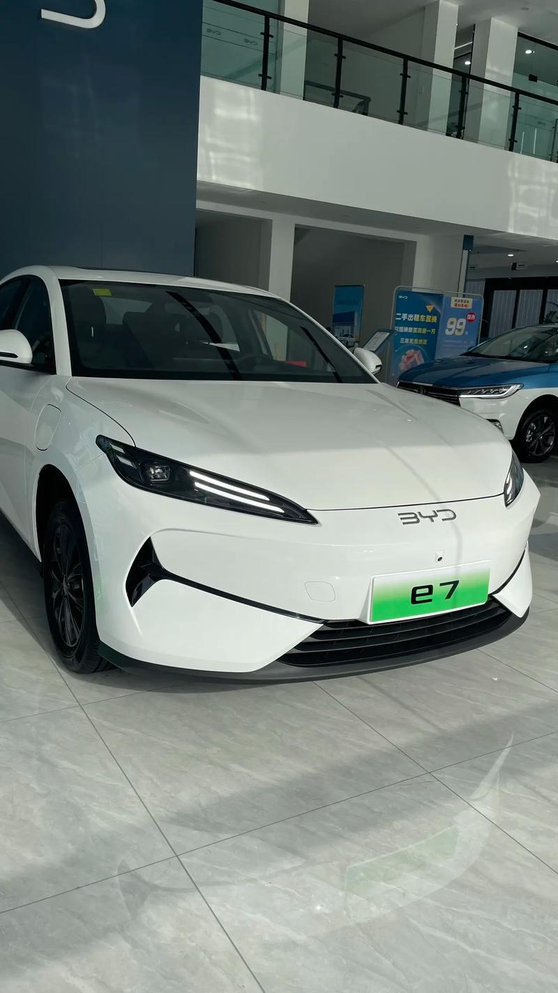 【比亚迪新能源纯电汽车,比亚迪新能源纯电汽车e7怎么开】