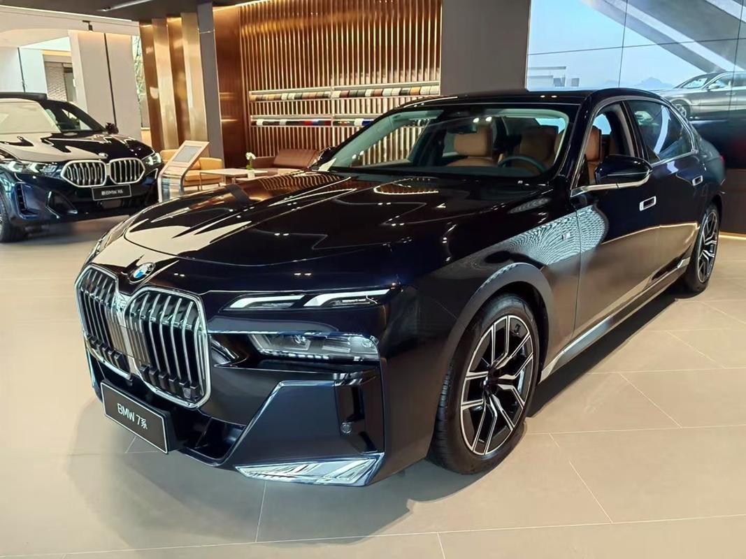 宝马735i是哪年的车,宝马735新车价格多少钱一辆