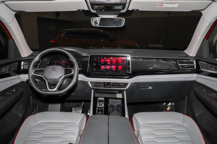 【大众途昂x380豪华版,大众途昂x380豪华版内窑】