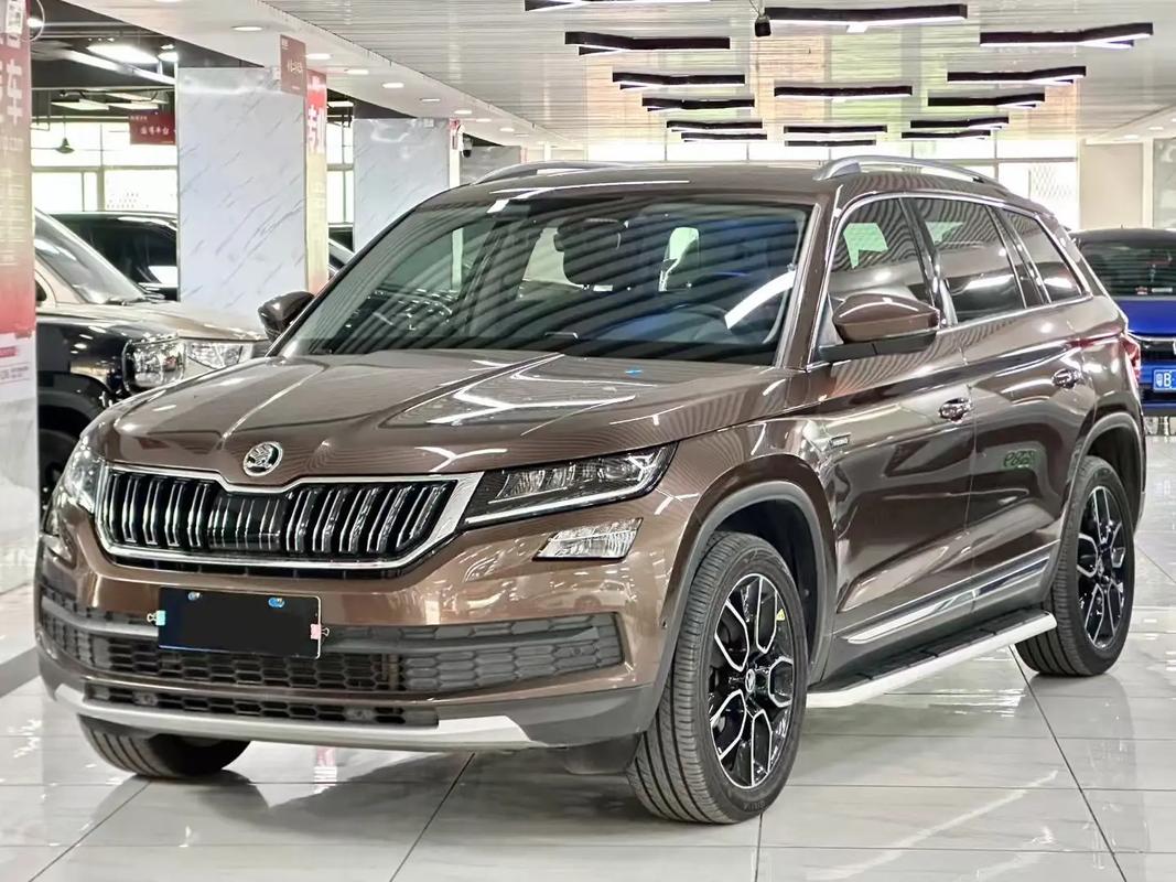 【斯柯达七座价格及图片,斯柯达suv最新款七座图片】