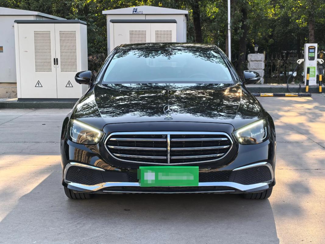 【新奔驰e300l报价及图片,新款奔驰e300报价多少钱】