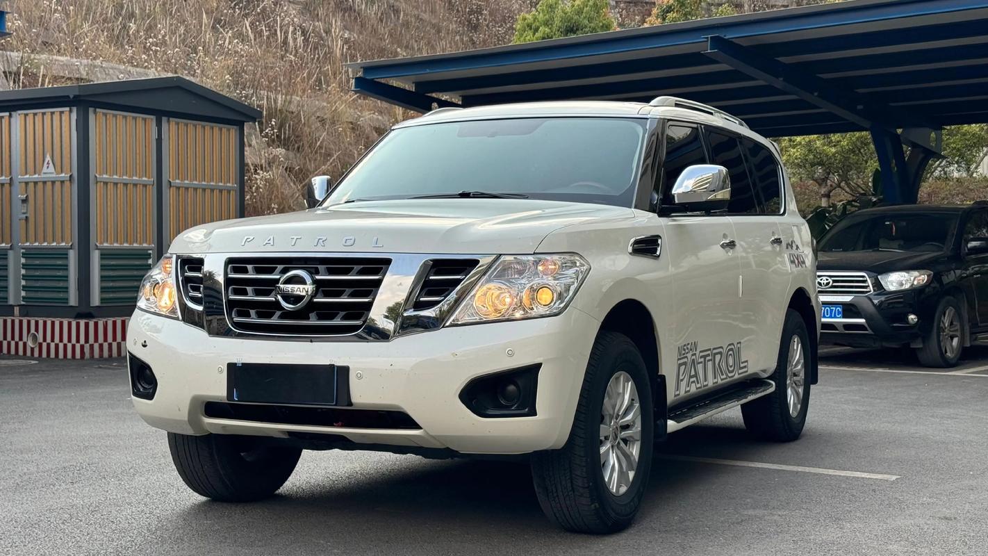 日产途乐se/日产途乐suv2015款