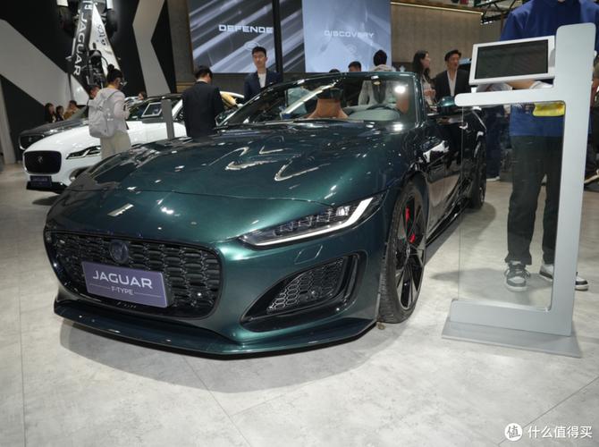 红色跑车多少钱,捷豹红色跑车多少钱