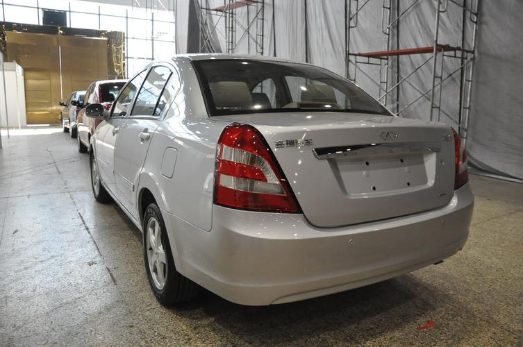 旗云3一共几个颜色的(旗云3外形尺寸)