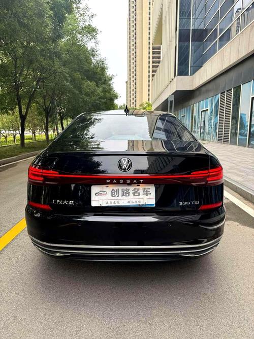 2023帕萨特豪华版330落地价 帕萨特新款330豪华版落地价