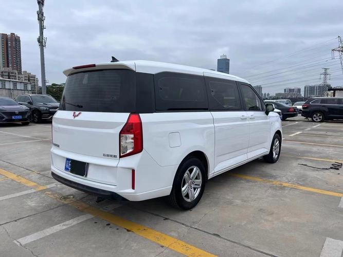 五菱征程行政新车报价2021加长版/2021五菱征程新款车型