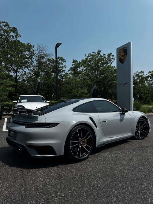 保时捷车图片 保时捷车图片壁纸