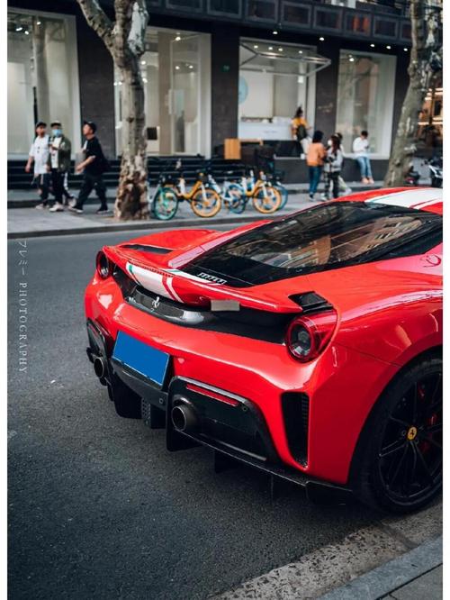 法拉利488pista(法拉利488pista赛道版)