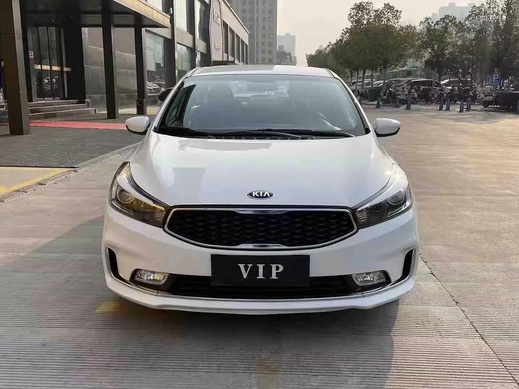 2016款起亚k3(2016款起亚k3手动挡)