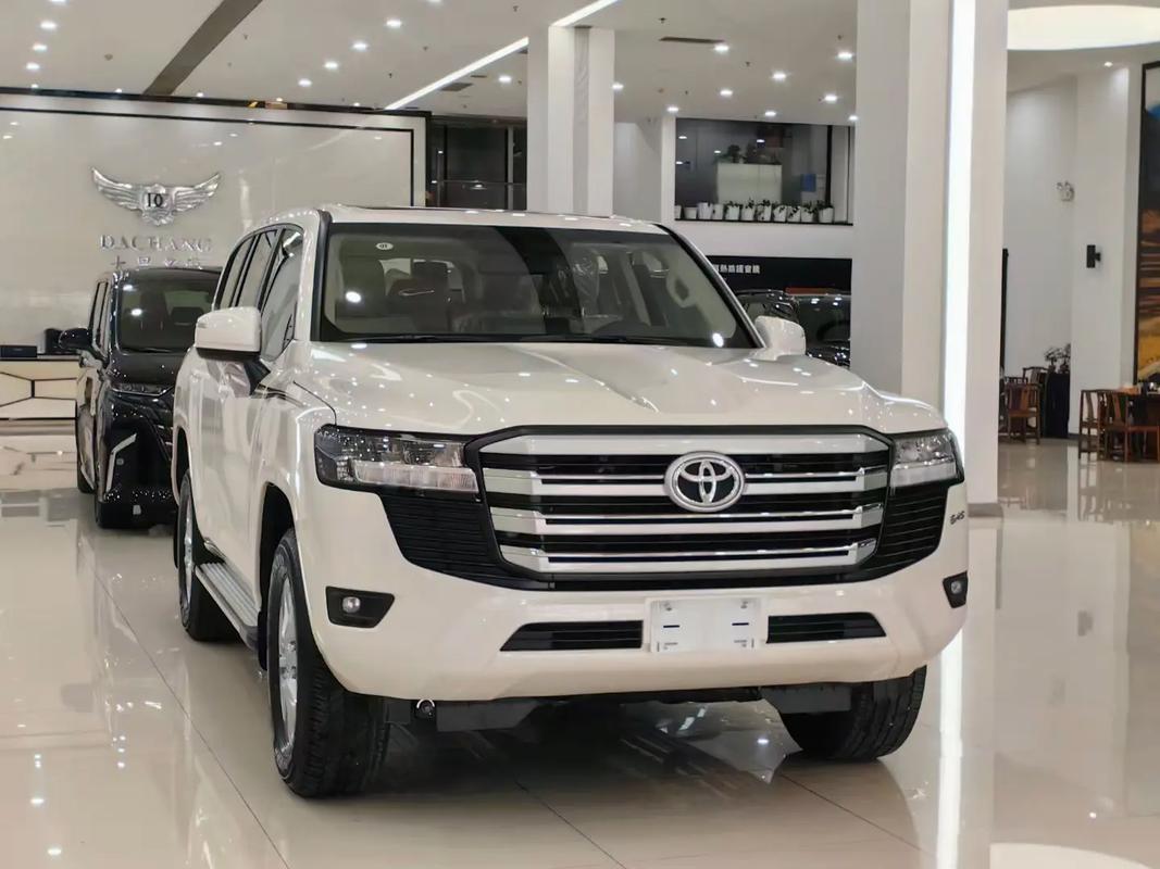 2024丰田酷路泽多少钱 2022款丰田酷路泽新款换代