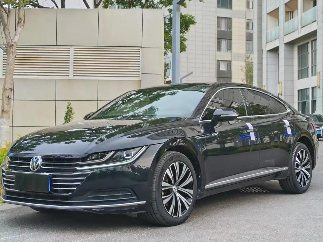 【二手大众cc价格多少钱,二手大众cc2020款多少钱】