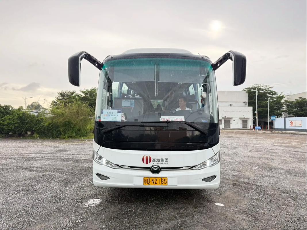 38座宇通客车新款图片(38座宇通客车新款图片大全)