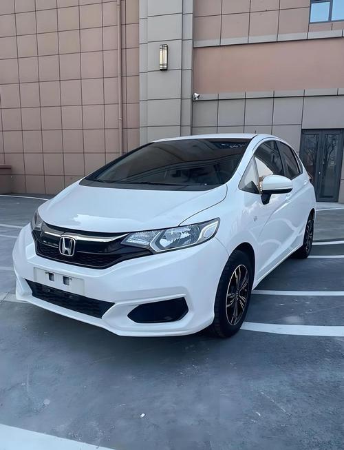 【10万左右买什么车比较好,10万左右买啥车】