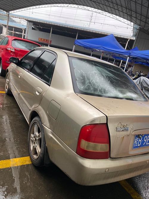 05款马自达323二手车价格 05年二手马自达323缺点