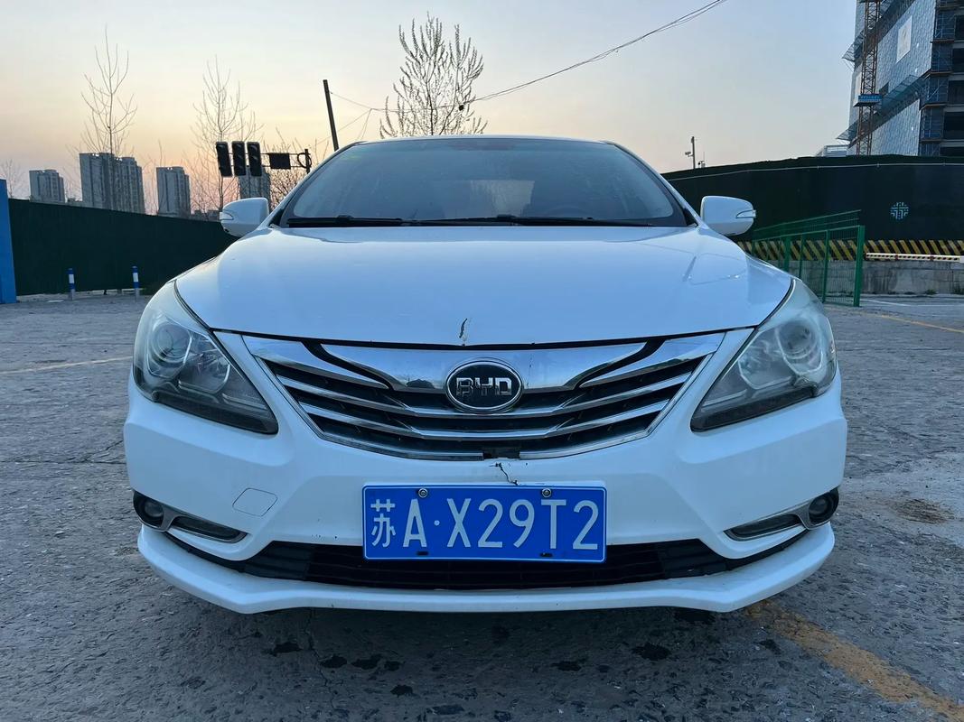 【比亚迪g5价格及图片,比亚迪g5汽车之家】