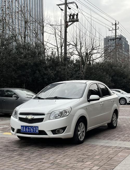 【雪佛兰乐风rv图片,雪佛兰乐风2017款图片】