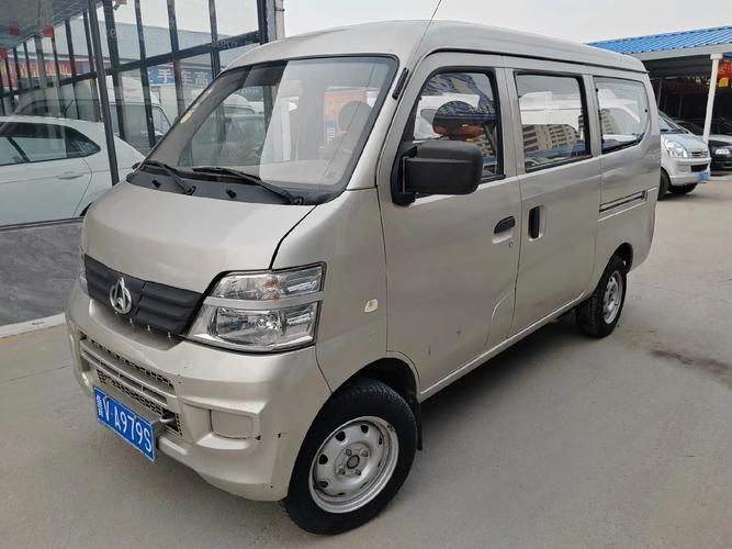 2万左右的面包车(二万左右的面包车)