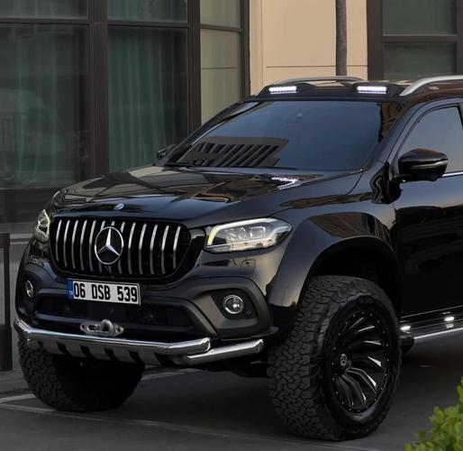 奔驰皮卡车6x6,奔驰皮卡六轮报价现车