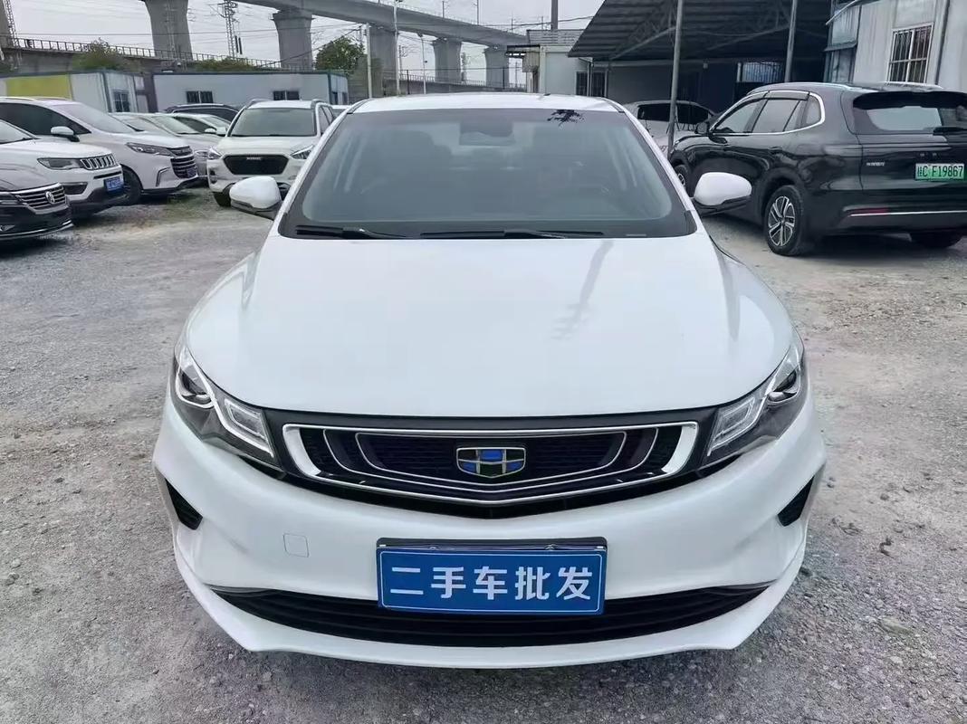 【吉利汽车帝豪多少钱,吉利帝豪车价多少】