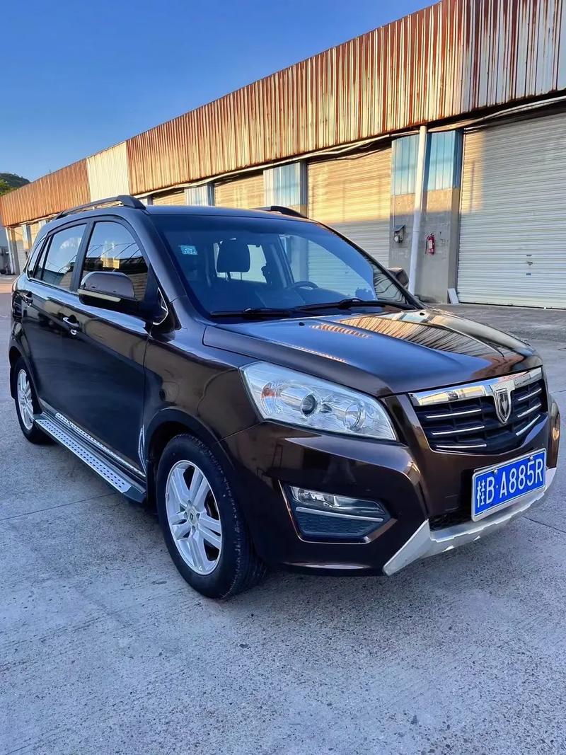 【金杯智尚s30怎么样,金杯智尚s30属于什么车型】