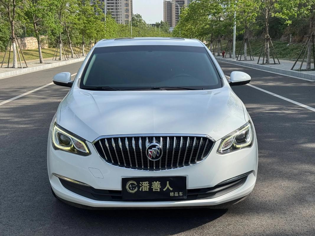 15年别克英朗图片 15年别克英朗gt图片