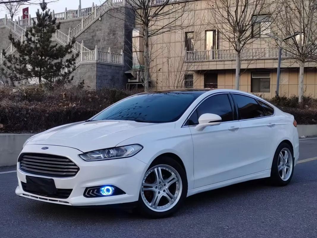 25款蒙迪欧怎么样值得买吗/蒙迪欧2015款豪华运动版