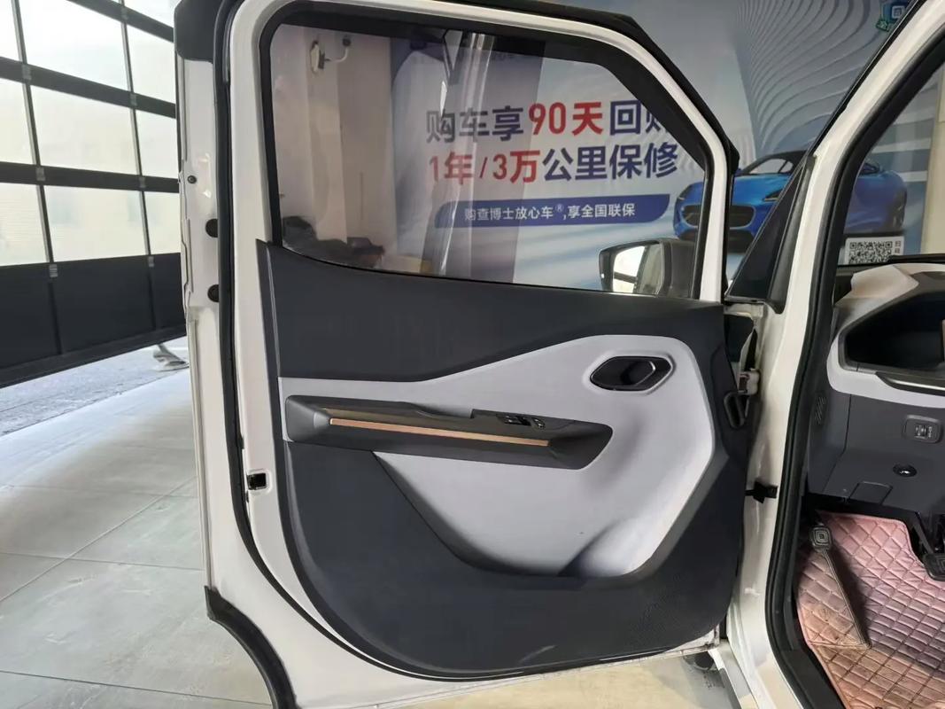 上海通用小轿车多少钱一台/上海通用汽车小型车