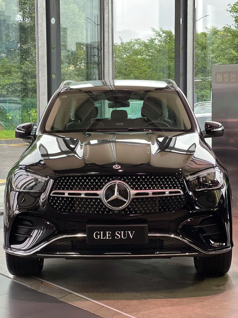 奔驰530价格及图片(奔驰530轿车价格)