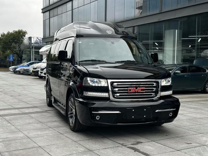 七座商务车报价及图片(gmc七座商务车价格及图片)