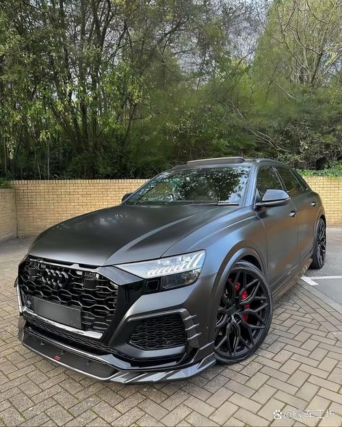 【奥迪rsq8最新价格2022款,奥迪rsq8报价及图片】