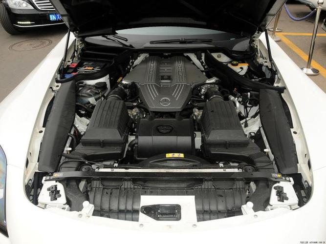 【奔驰slk280发动机,奔驰sls发动机型号】