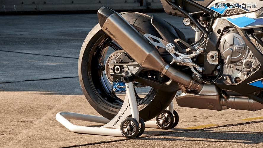 宝马m1000rr售价多少,宝马m1000rr雷霆版价格