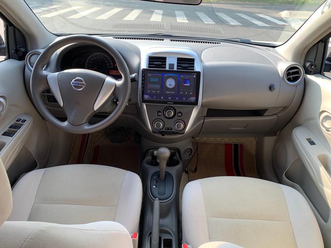 【日产阳光油耗,日产阳光油耗是几个油】