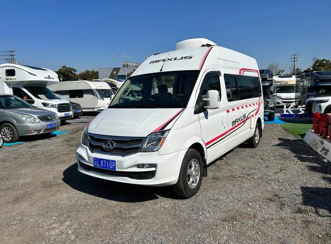 上汽大通rv80(大通v80房车1398万)